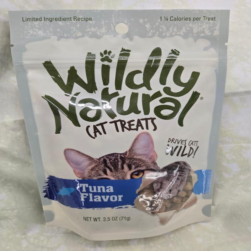 Wildly Natural Tuna Treat
